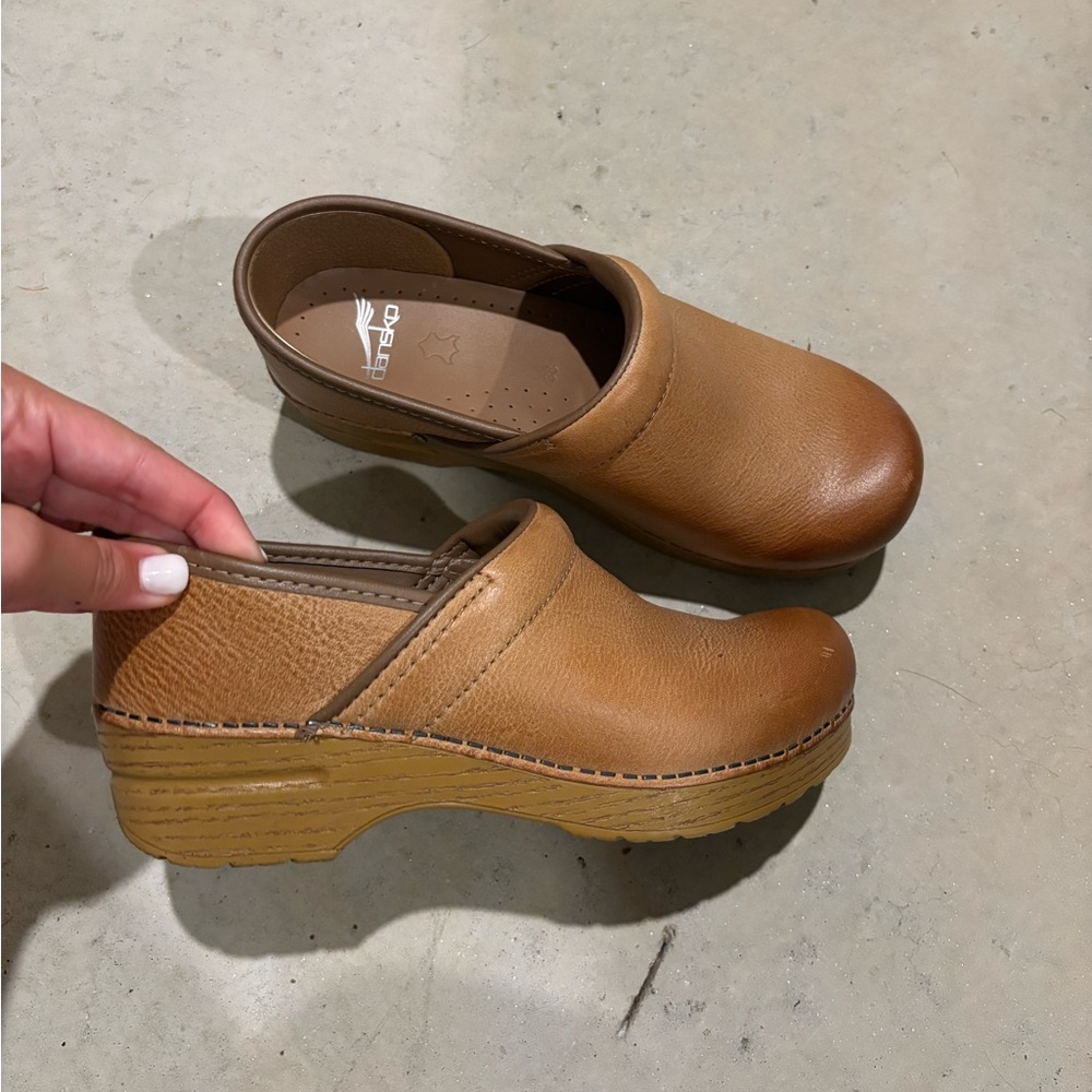 Dansko Women's Brown Leather Clogs